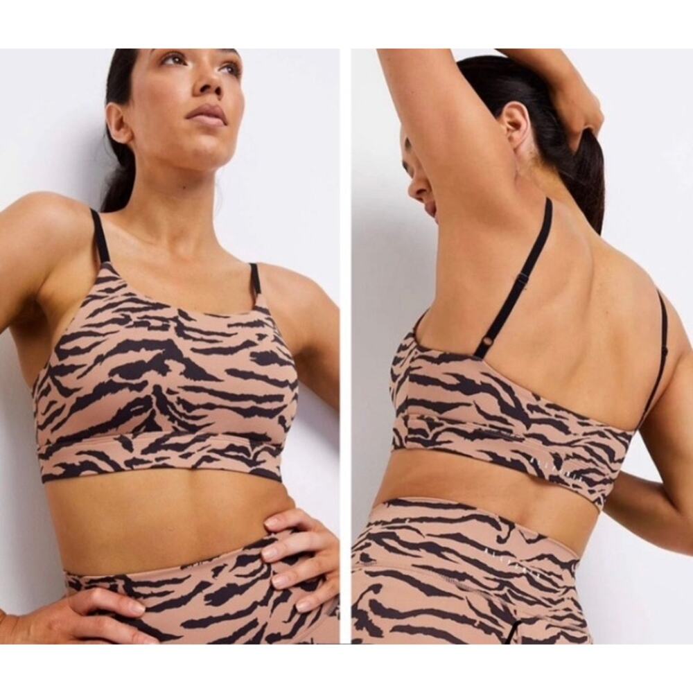 All Fenix High End Sports Bra Size Medium Animal Print Tiger Tan and Black